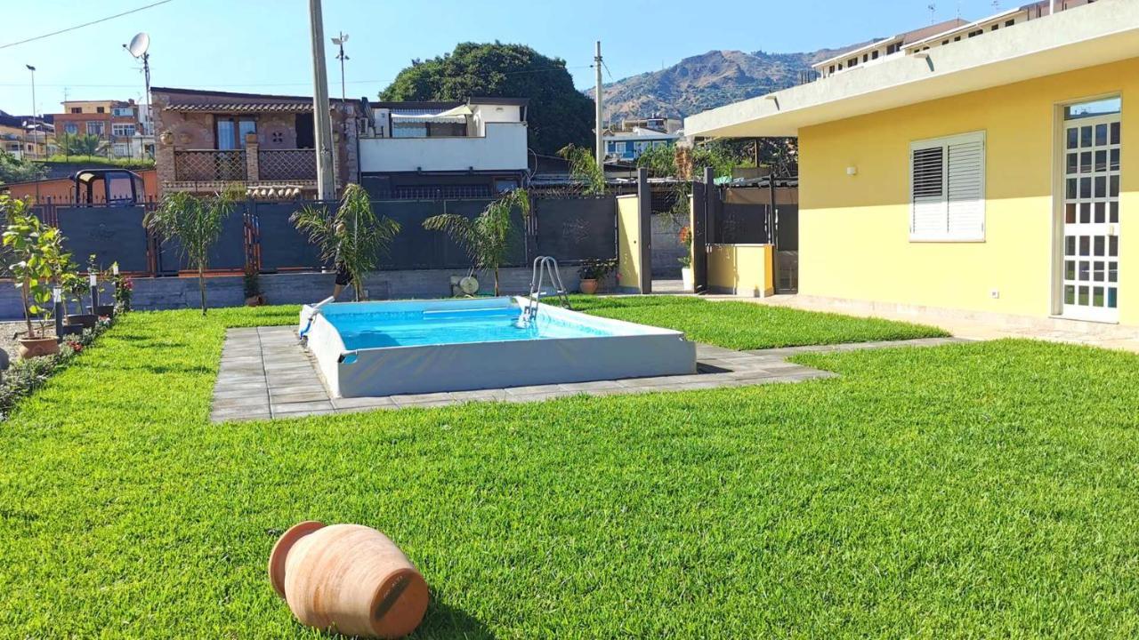 La Villa Trinacria Giardini-Naxos Exterior foto